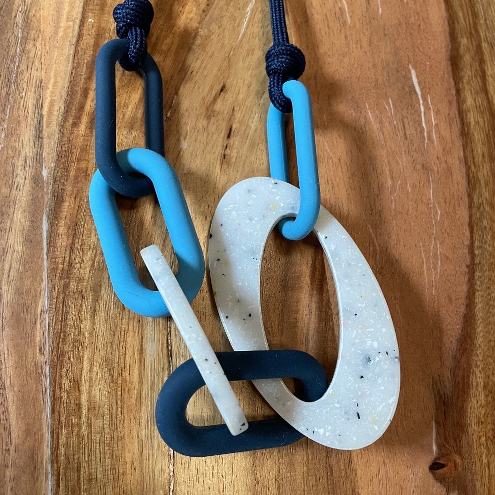 COS necklace